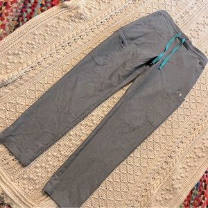 FIGS yola graphite scrub pants⚙️Size XS regular length Perfect condition